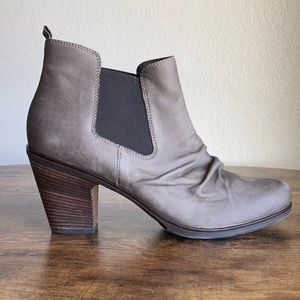 Paul Green Jano Gray Nubuck Leather Chelsea Boot